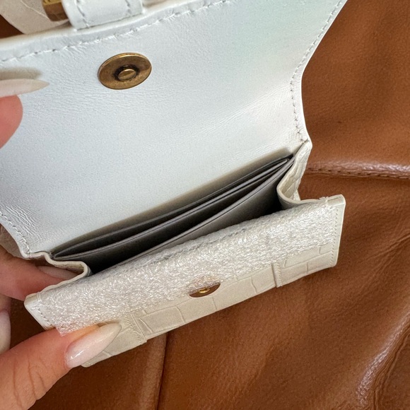 Selling new Balenciaga - Picture 8 of 8